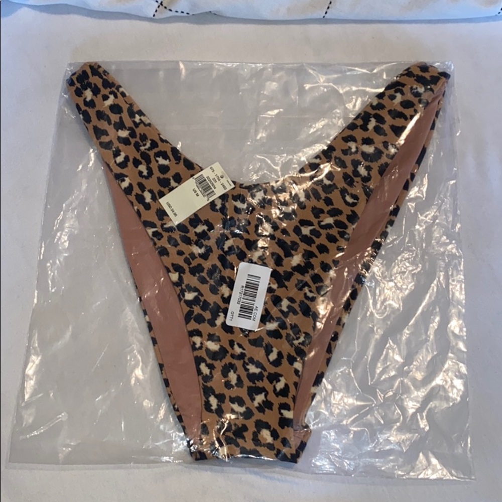 Brand New Ultra Cheeky High Rise Aerie Bottoms